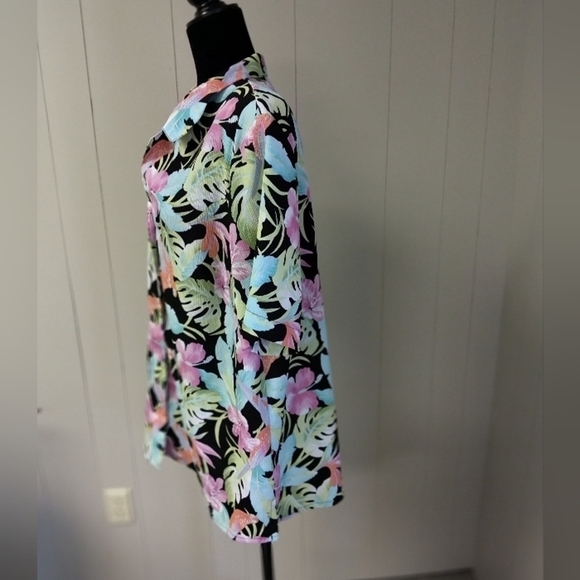 Women's Floral Hawaiian Luau Print Button Up Blouse Plus Size 16W Flowers Hawaii - Picture 3 of 3